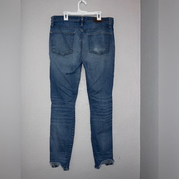 Madewell Women 10" High Rise Skinny Jeans - Picture 4 of 9